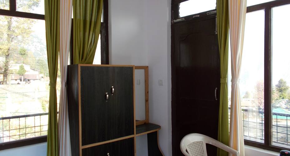 Hotel Leela Mount View, Munsiyari 3